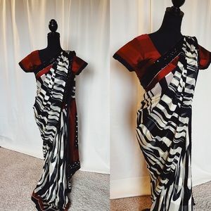 Black/Cream Maroon Saree